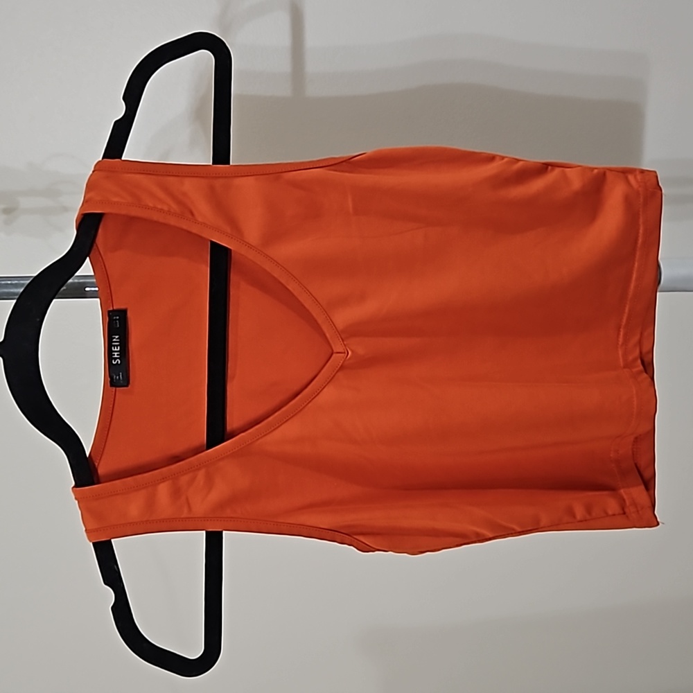 3 for $15!! Shein Sz Small Orange Crop Tank Top